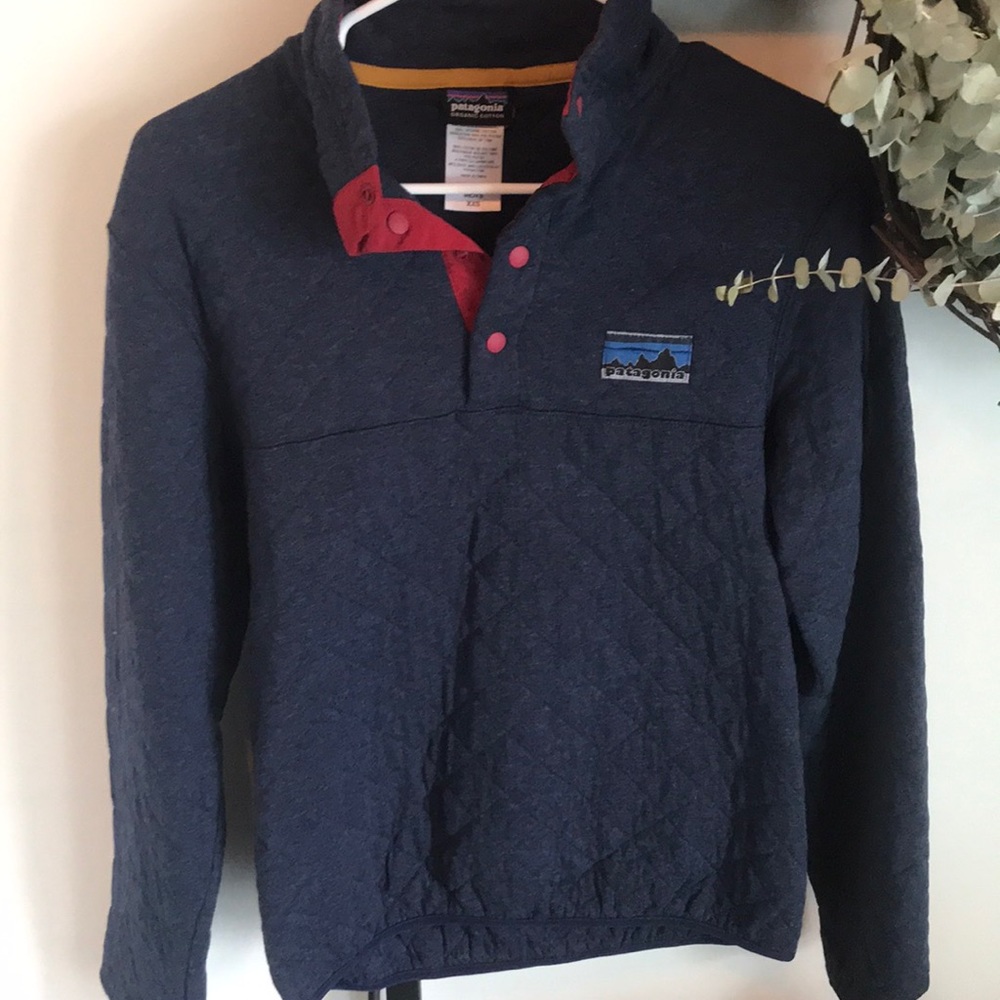 Diamond quilt Patagonia snap tee